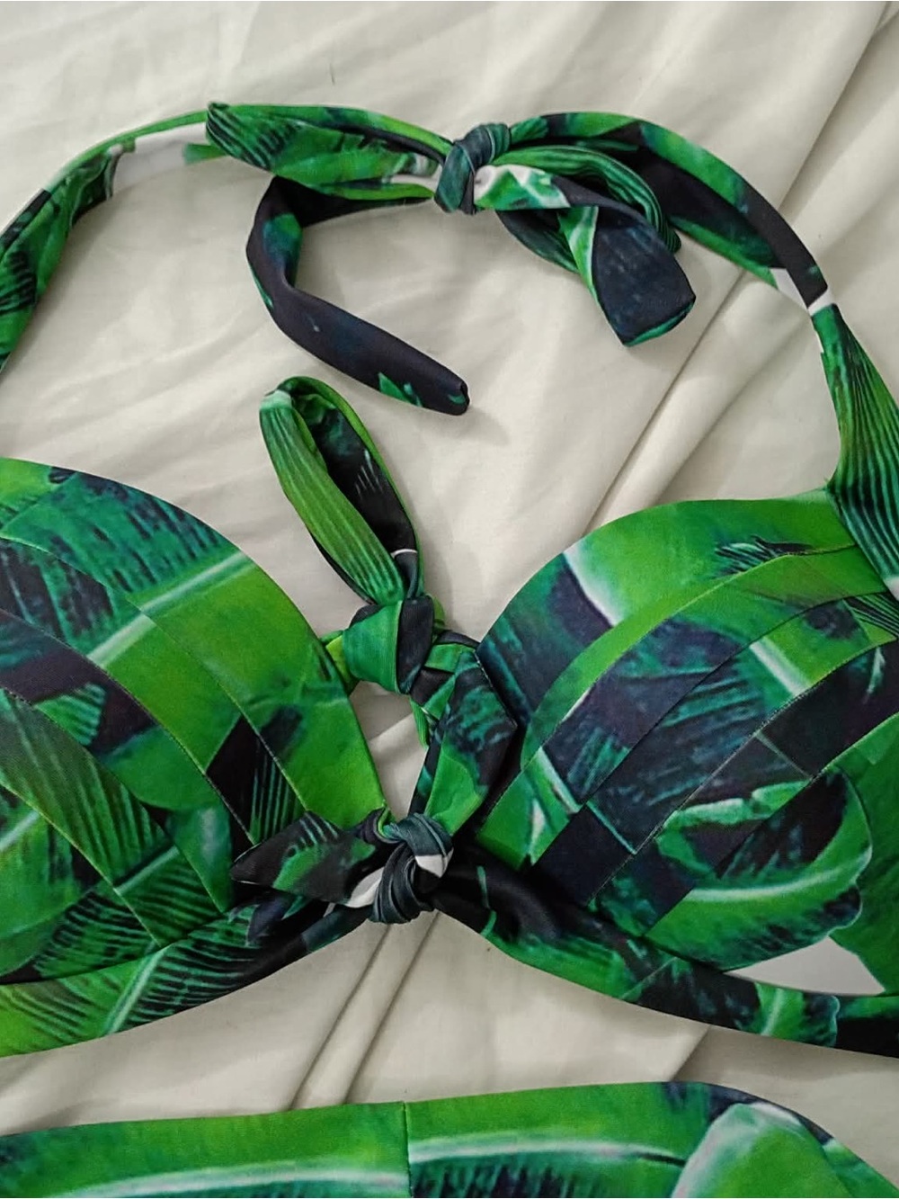COCOSHIP Green Leaf Print High Waisted Bikini Set - Picture 2 of 5